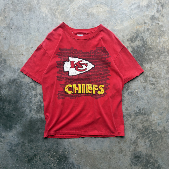 90s Kansas City Chiefs Brick Wall Hanes T-Shirt (L)