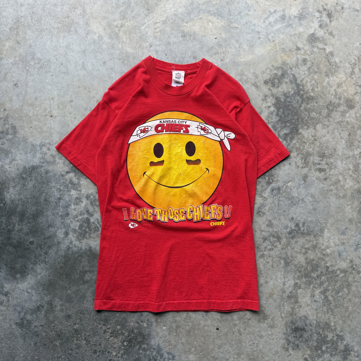 1996 Kansas City Chiefs Smiley Face Cliff Engle T-Shirt (L)