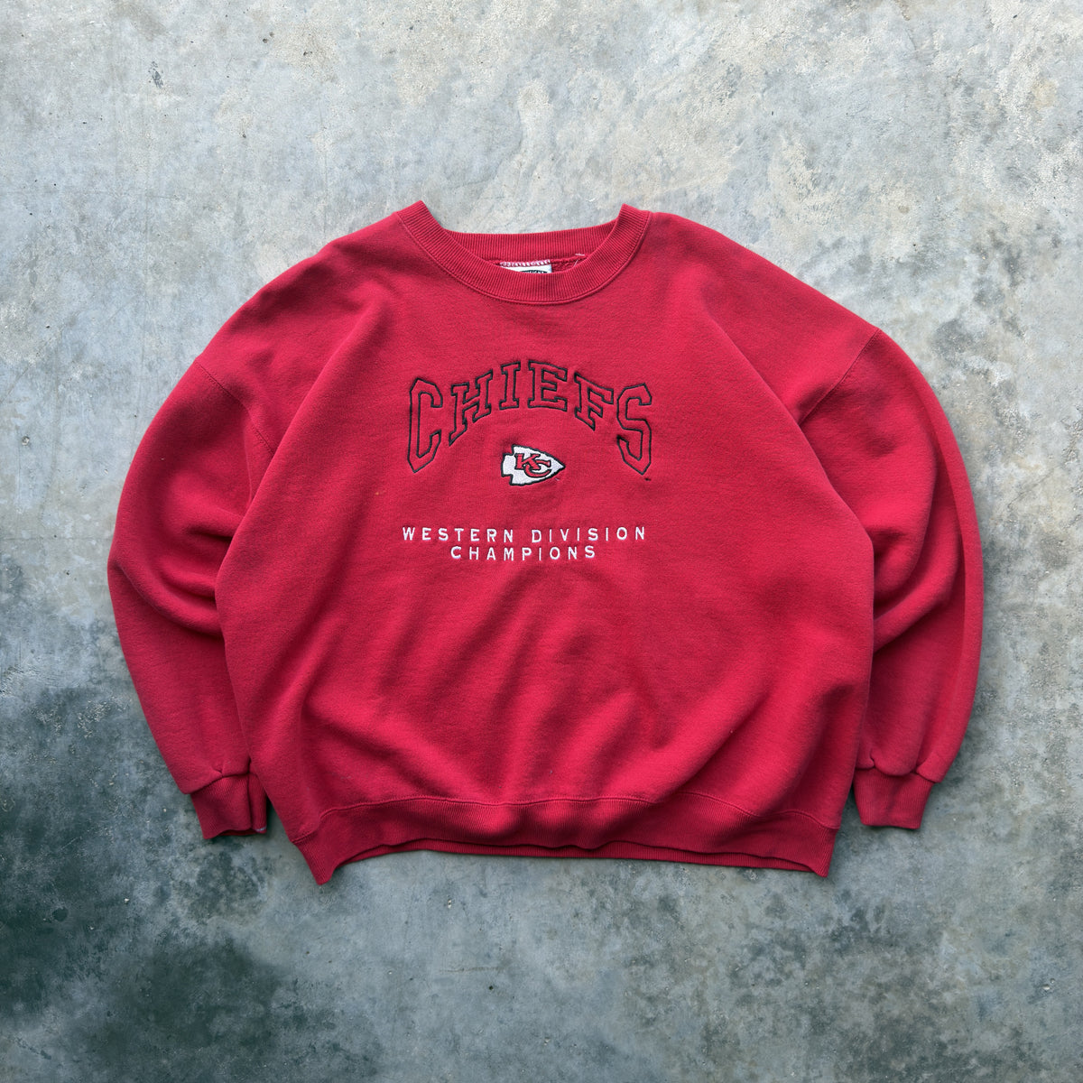 Kansas City Chiefs Western Division Champions Crewneck (L)
