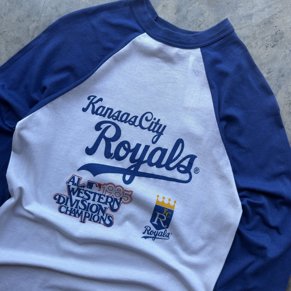 1985 Kansas City Royals AL West Champs Raglan T-Shirt (M)