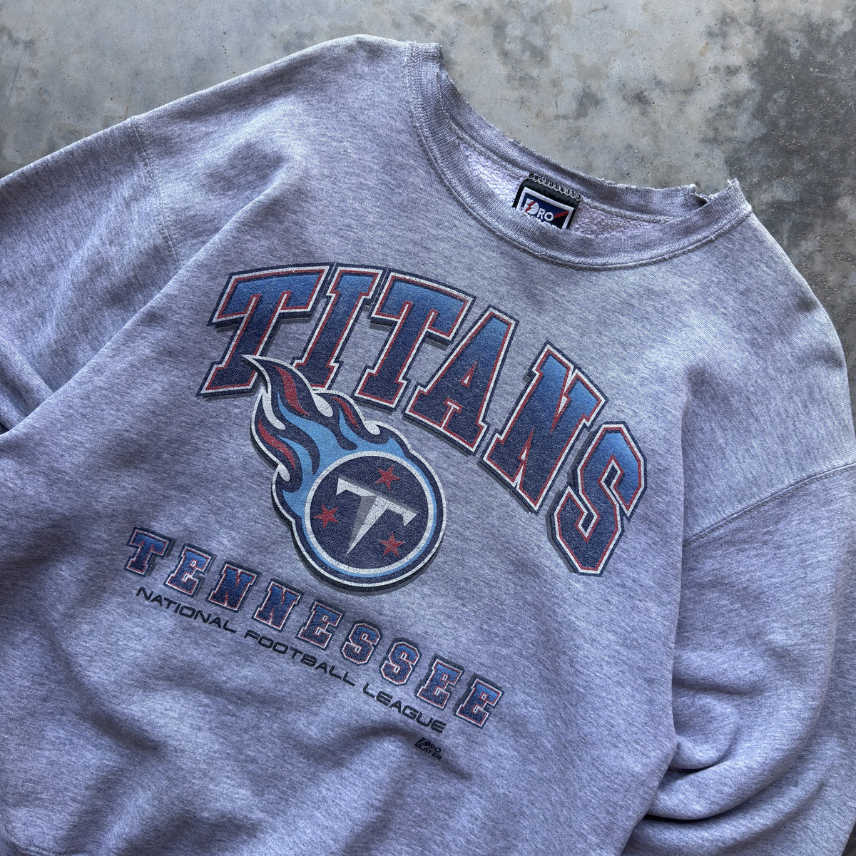 90s Tennessee Titans Pro Player Crewneck (L)