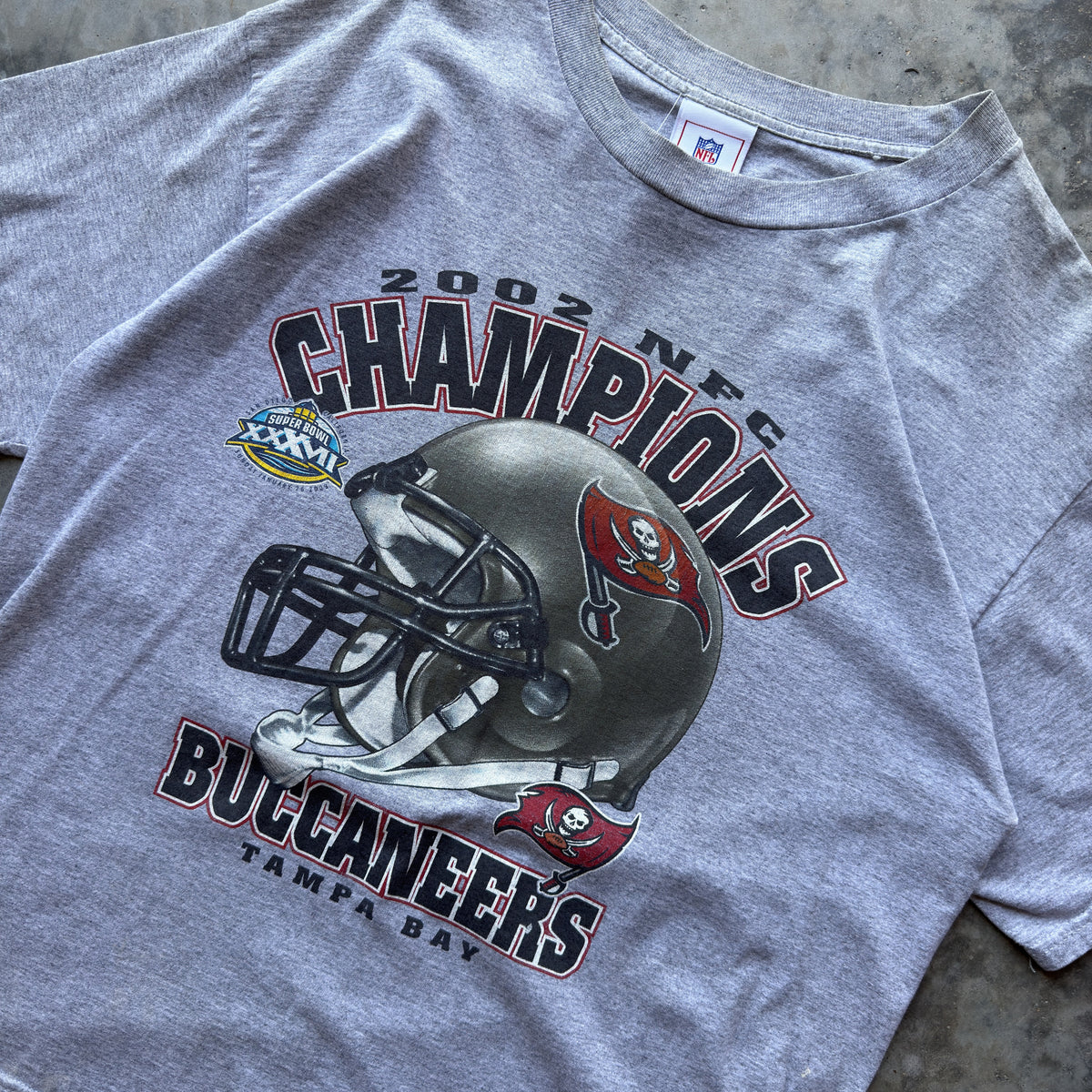 2000's Tampa Bay Buccaneers NFC Champions T-Shirt (XL)