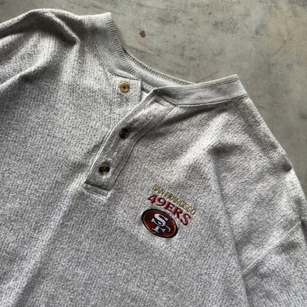 San Francisco 49ers Embroidered Henley (L)