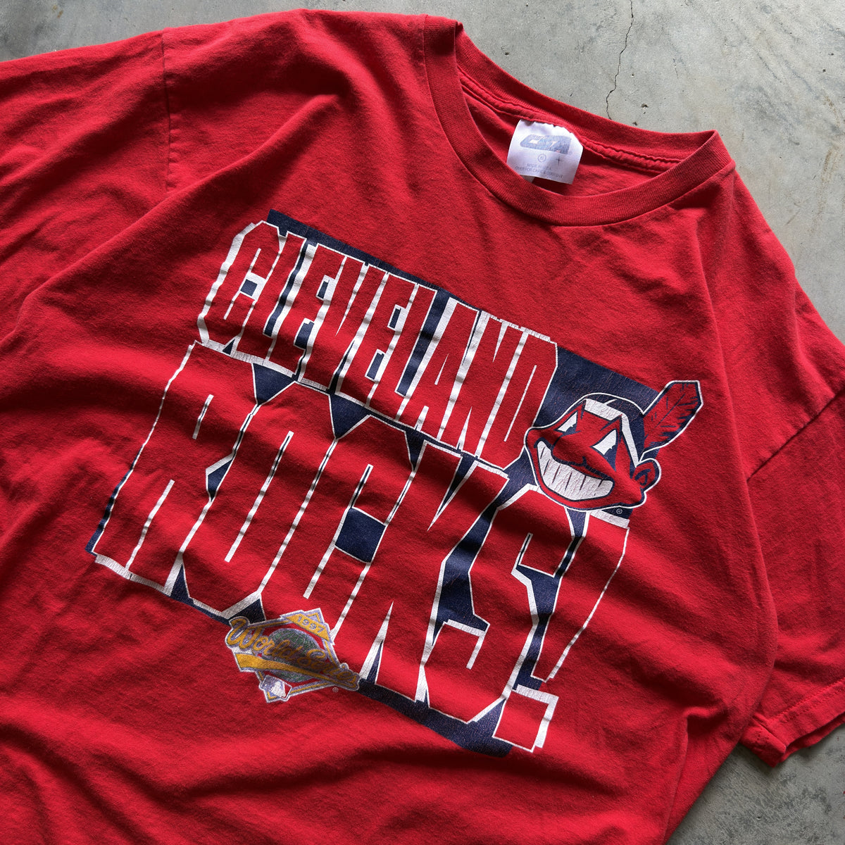 90's Cleveland Indians Cleveland Rocks World Series T-Shirt (XL)