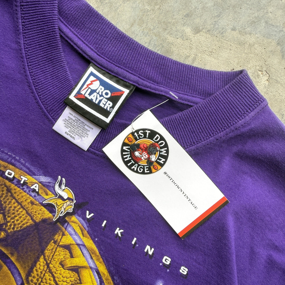 90s Minnesota Vikings Pro Player Logo Graphic T-Shirt (XL)