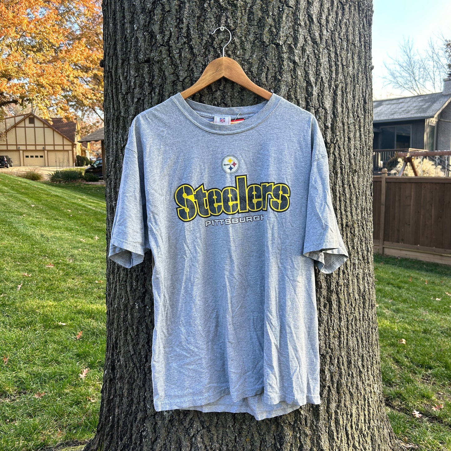 00's Pittsburgh Steelers Grey T-shirt (XL)