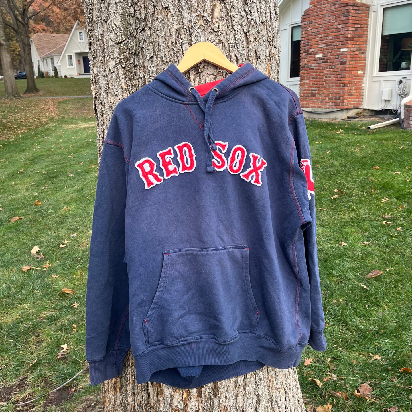 00's Boston Red Sox Faded Hoodie (XL)