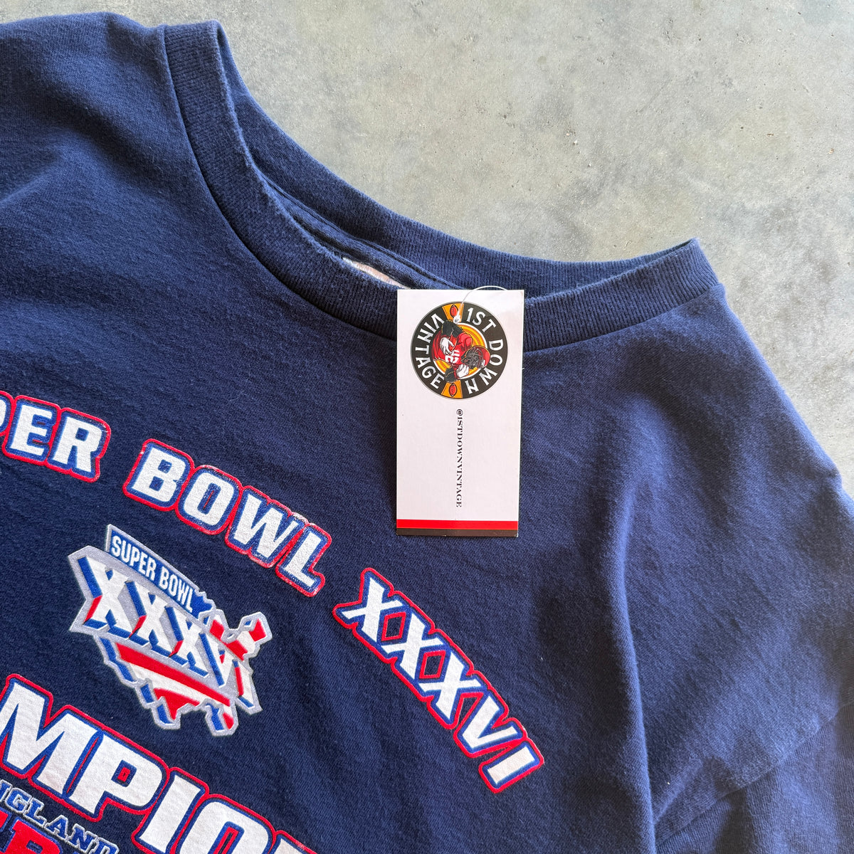 2002 New England Patriots Super Bowl XXXVI Champions T-Shirt (Large)