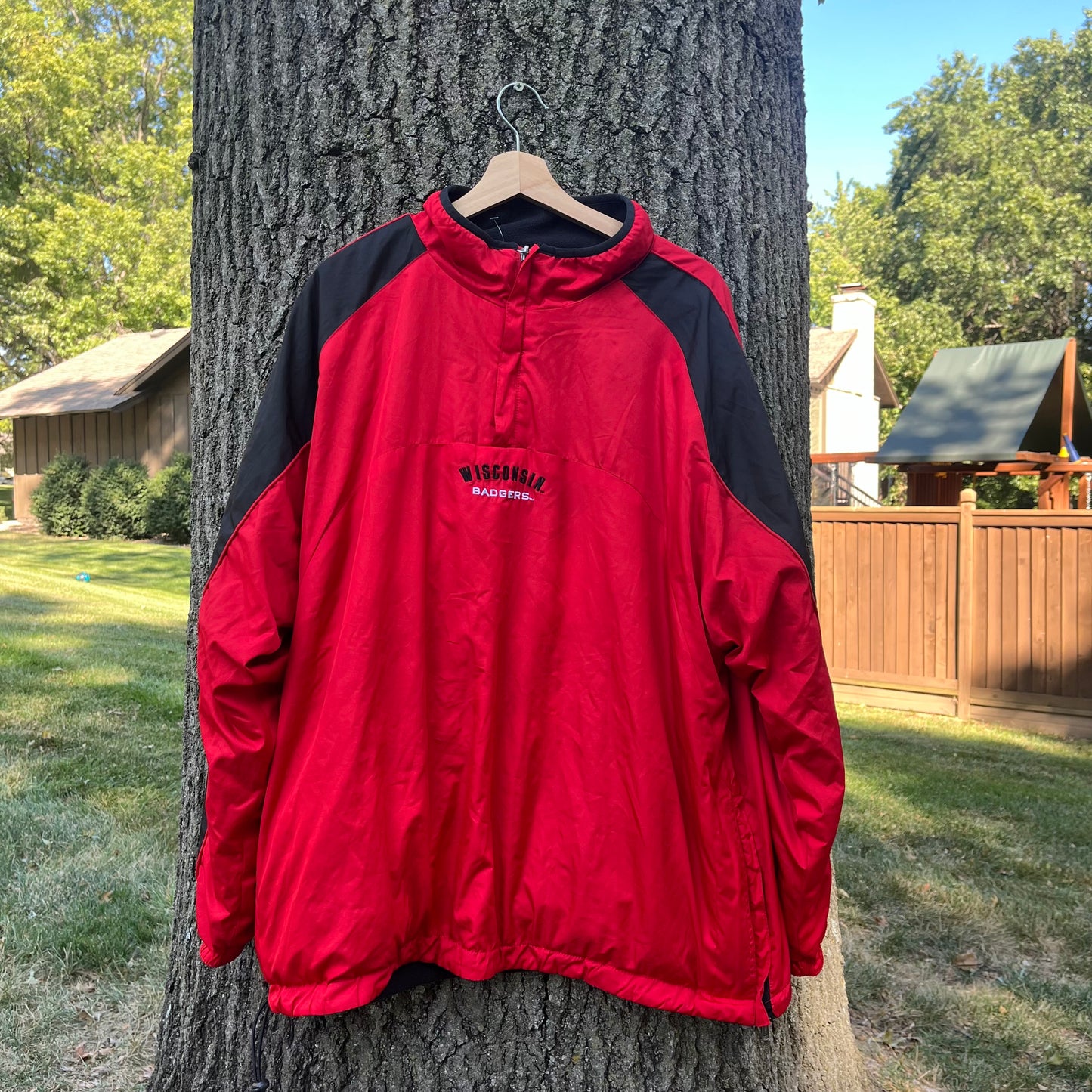 00's Wisconsin Badgers Reversible Fleece Jacket (XXL)