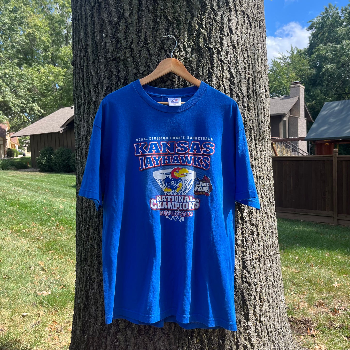 2008 Kansas Jayhawks Final Four T-shirt (XL)