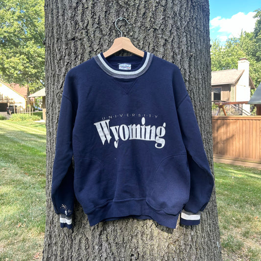 90's Wyoming Cowboys Sweatshirt (M)