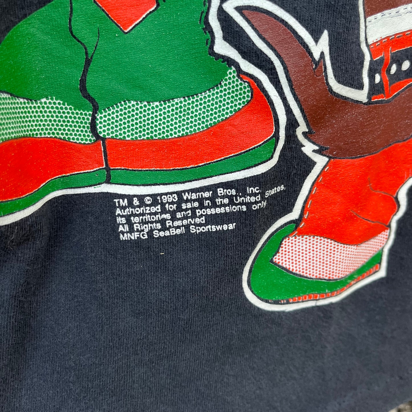 1993 University of Miami Hurricanes Looney Tunes Wrap Around t-shirt (S)