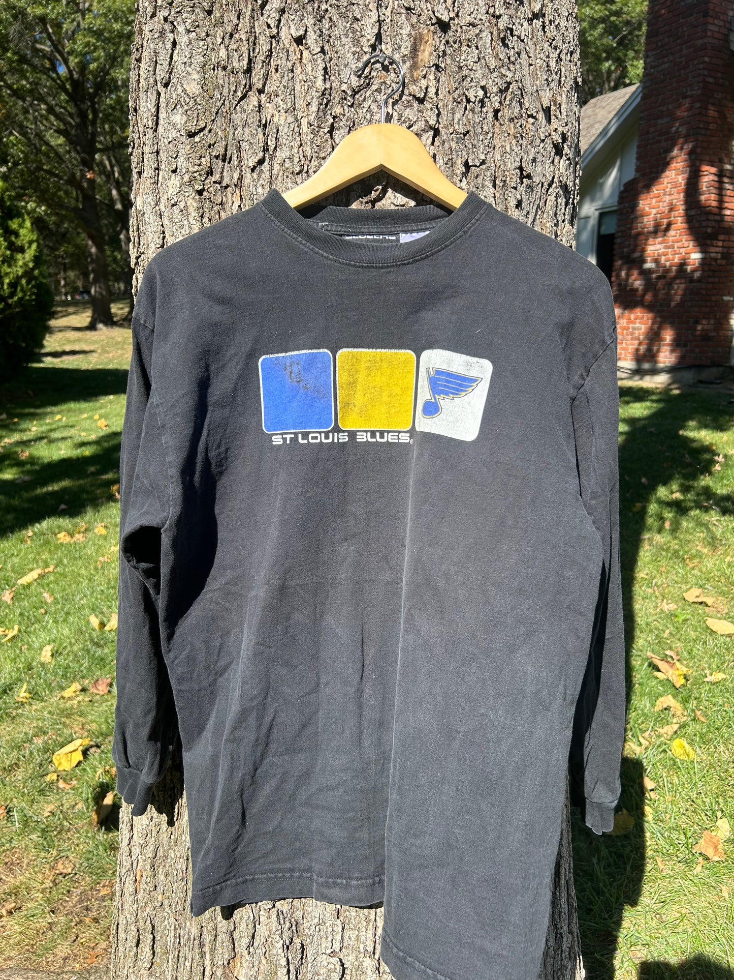 00's Faded Saint Louis Blues Long Sleeve T-shirt (M)