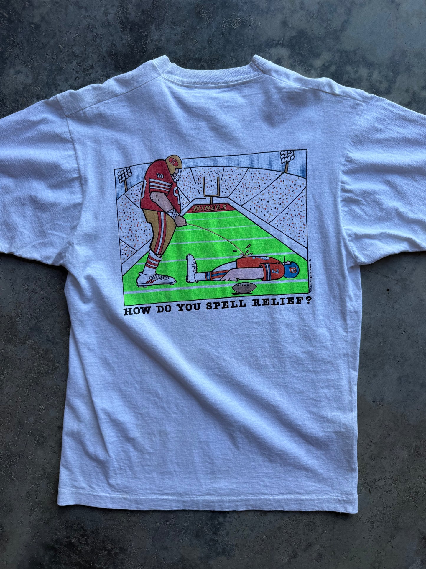 1990 San Francisco 49ers  "How do you spell relief" Superbowl 24 T-shirt (L)